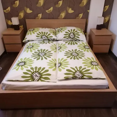 Διαμέρισμα Zamardi Apartman Zamárdi
