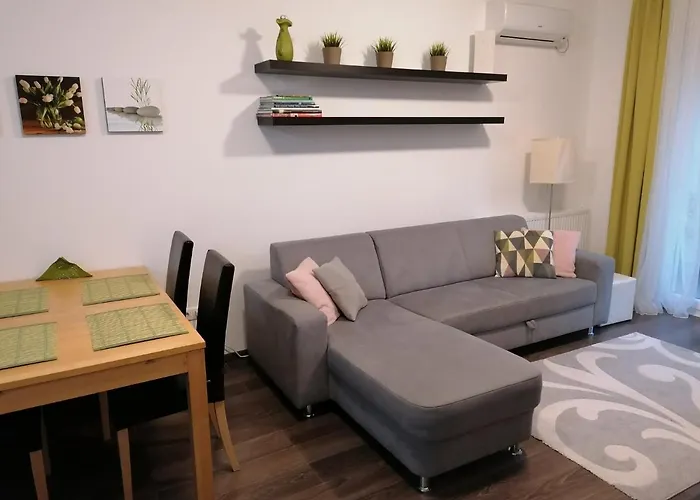 Zamardi Apartman *